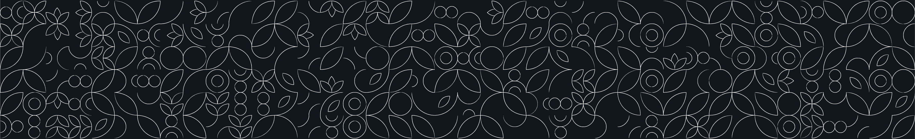 Na tym obrazie widoczny jest dekoracyjny wzór w roślinne motywy. Na ciemnym tle ułożone są delikatne, cienkie linie w jasnym kolorze, tworzące kontury liści, kwiatów, owoców i gałązek. Układ jest powtarzalny i symetryczny, przypominający ornament lub tkaninowy deseń.